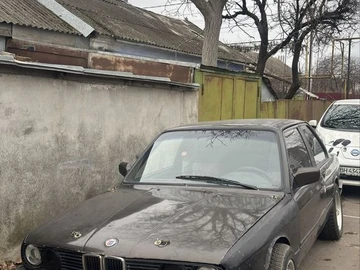 Авто BMW 3 Серия 1988 № 8399409