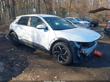Авто Hyundai Ioniq 2022 № 8399431