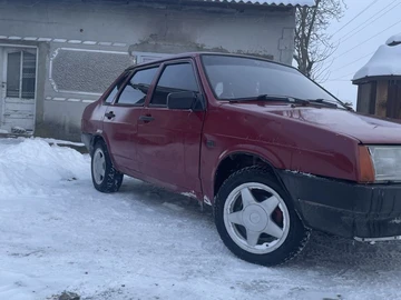Авто ВАЗ 21099 1992 № 8400022