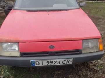 Авто ЗАЗ Таврия 1998 № 8400040
