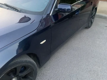 Авто BMW 5 Серия 2005 № 8400130