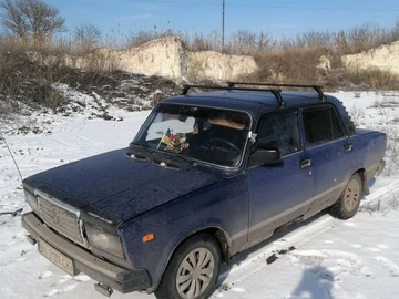 Авто ВАЗ 2107 1998 № 8400139