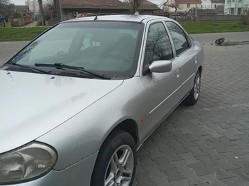Авто Ford Mondeo 1998 № 8400152