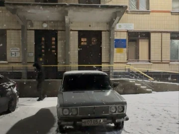 Авто ВАЗ 2103 1976 № 8400321