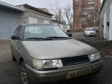 Авто ВАЗ 2110 2002 № 8400368