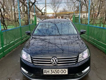 Авто Volkswagen Passat Variant 2014 № 8400444