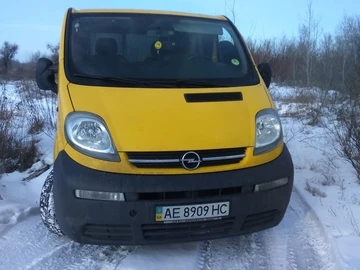 Авто Opel Vivaro 2004 № 8400513
