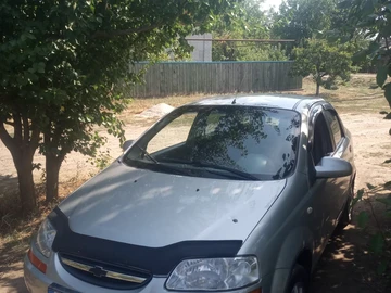 Авто Chevrolet Aveo 2004 № 8400630
