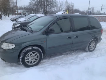 Авто Chrysler Grand Voyager 2002 № 8400743