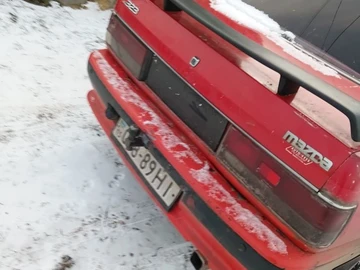 Авто Mazda 323 1987 № 8400747