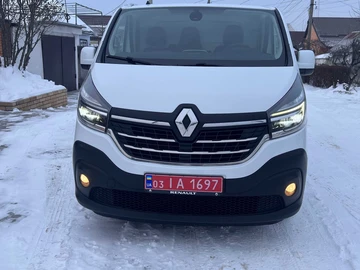Авто Renault Trafic 2020 № 8400751