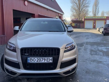 Авто Audi Q7 2011 № 8400802