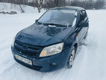 Авто ВАЗ Granta 2012 № 8400811