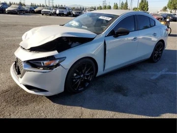 Авто Mazda 3 2024 № 8401071