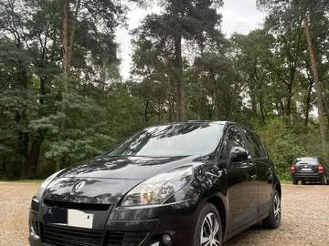 Авто Renault Scenic 2010 № 8401105