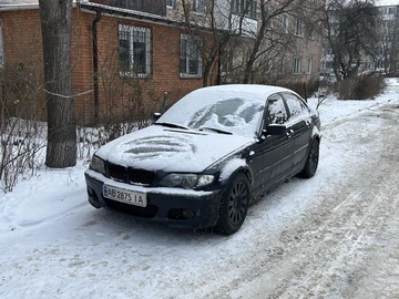 Авто BMW 3 Серия 2003 № 8401170