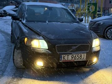 Авто Volvo V50 2005 № 8401352