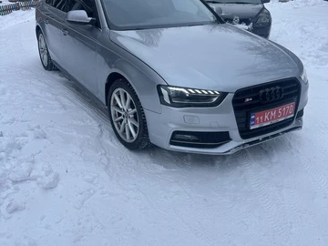 Авто Audi A4 2015 № 8401478