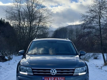 Авто Volkswagen Tiguan 2019 № 8401513