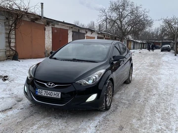 Авто Hyundai Elantra 2012 № 8401552