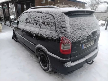 Авто Opel Zafira 2004 № 8401564