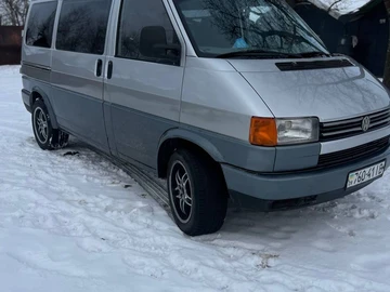 Авто Volkswagen Transporter 1993 № 8401578