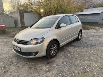 Авто Volkswagen Golf Plus 2011 № 8401633
