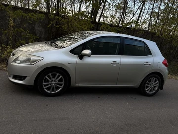 Авто Toyota Auris 2008 № 8401669
