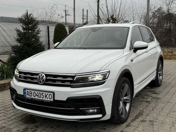 Авто Volkswagen Tiguan 2018 № 8401834