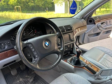 Авто BMW 5 Серия 2003 № 8401838