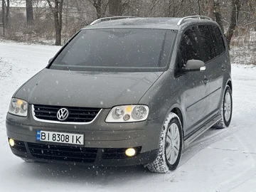 Авто Volkswagen Touran 2005 № 8401927