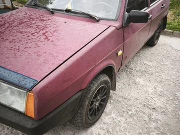 Авто ВАЗ 2109 1997 № 8401951