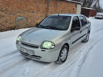 Авто Renault Clio 2000 № 8401959