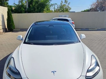 Авто Tesla Model 3 2019 № 8402388