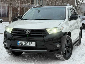 Авто Toyota Highlander 2011 № 8402399