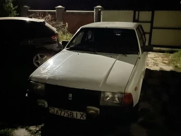 Авто  2141 1990 № 8402406