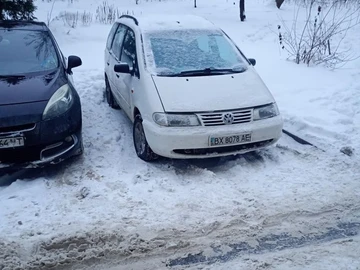 Авто Volkswagen 1600 1999 № 8402650
