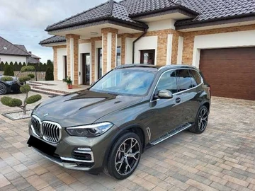 Авто BMW X5 2020 № 8402658