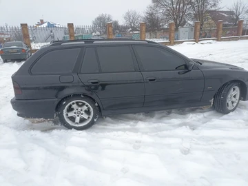 Авто BMW 5 Серия 2003 № 8402671