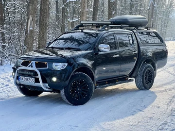 Авто Mitsubishi L 200 2013 № 8402677
