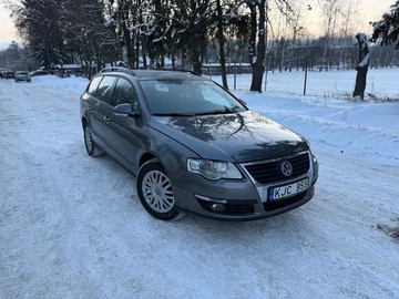 Авто Volkswagen Passat Variant 2007 № 8402821