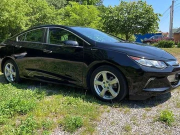 Авто Chevrolet Volt 2018 № 8402858