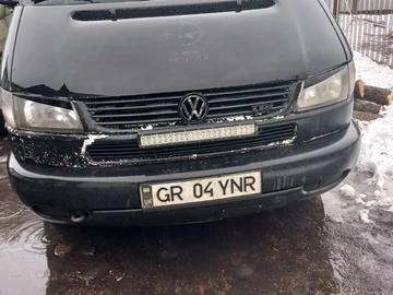 Авто Volkswagen Caravelle 2002 № 8402878