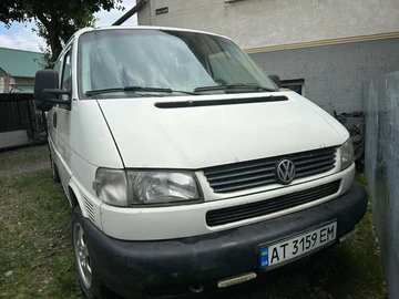 Авто Volkswagen Transporter 2000 № 8402896