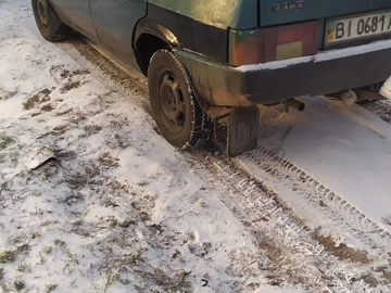 Авто ВАЗ 2109 2000 № 8402937