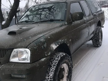 Авто Mitsubishi L 200 2005 № 8402939