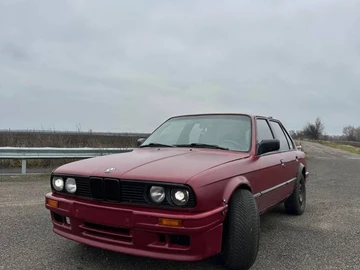 Авто BMW 3 Серия 1987 № 8403022