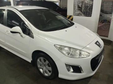 Авто Peugeot 308 2012 № 8403129