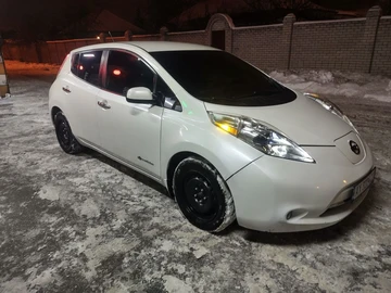 Авто Nissan Leaf 2012 № 8403141