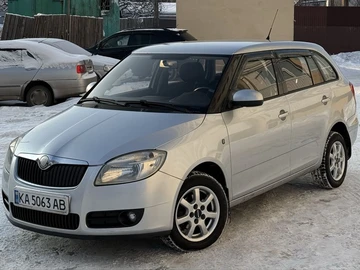 Авто Skoda Fabia 2008 № 8403489